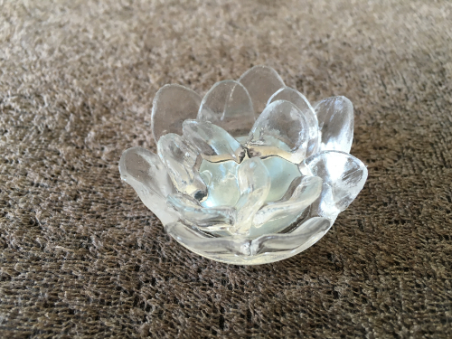 花びら型のアクセサリ